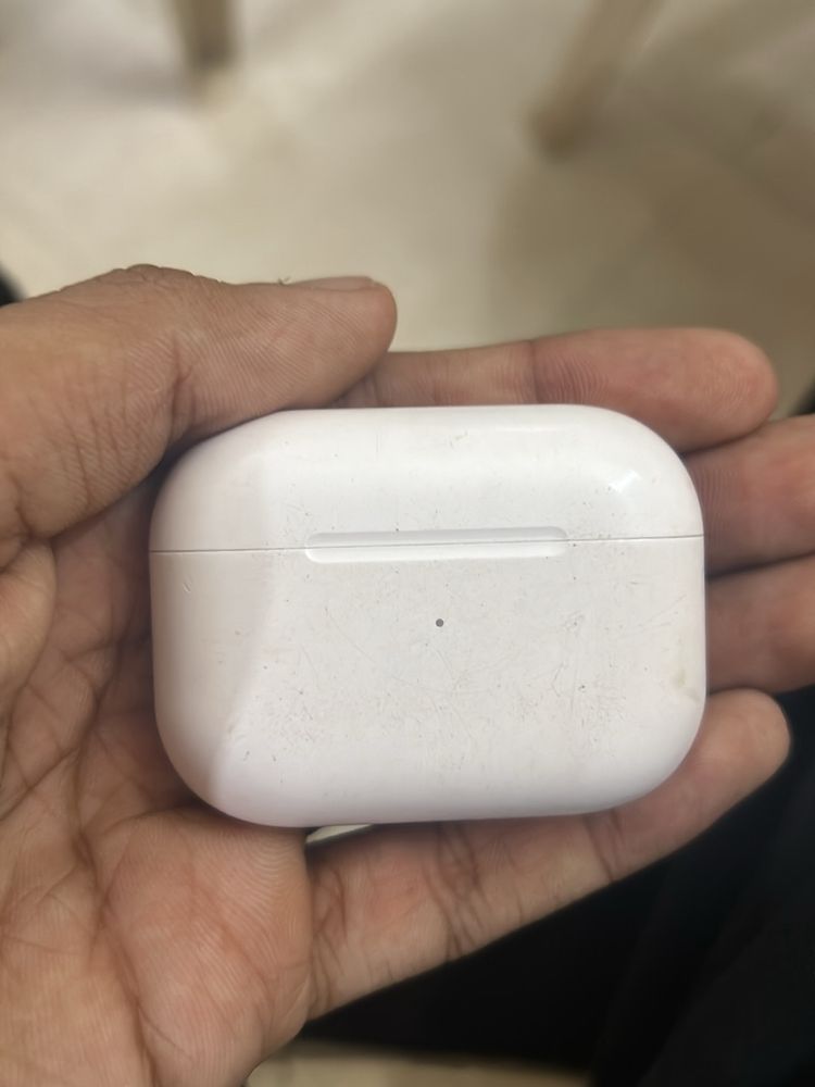 Airpods Pro 1 ( 30 db Noice Cancellation)