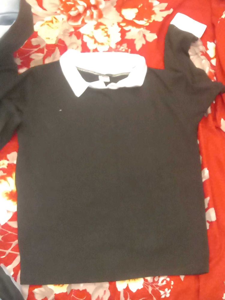 Black Full Sleeve Collar Tshirt