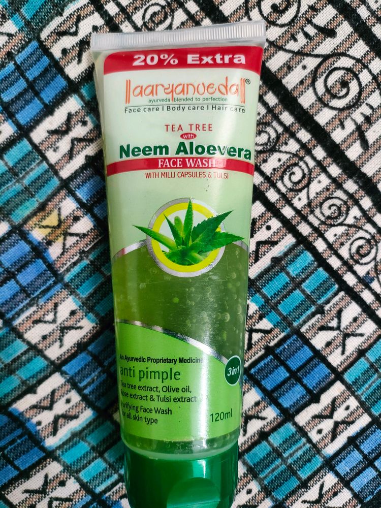 Tea Tree With Neem Aloevera Face Wash