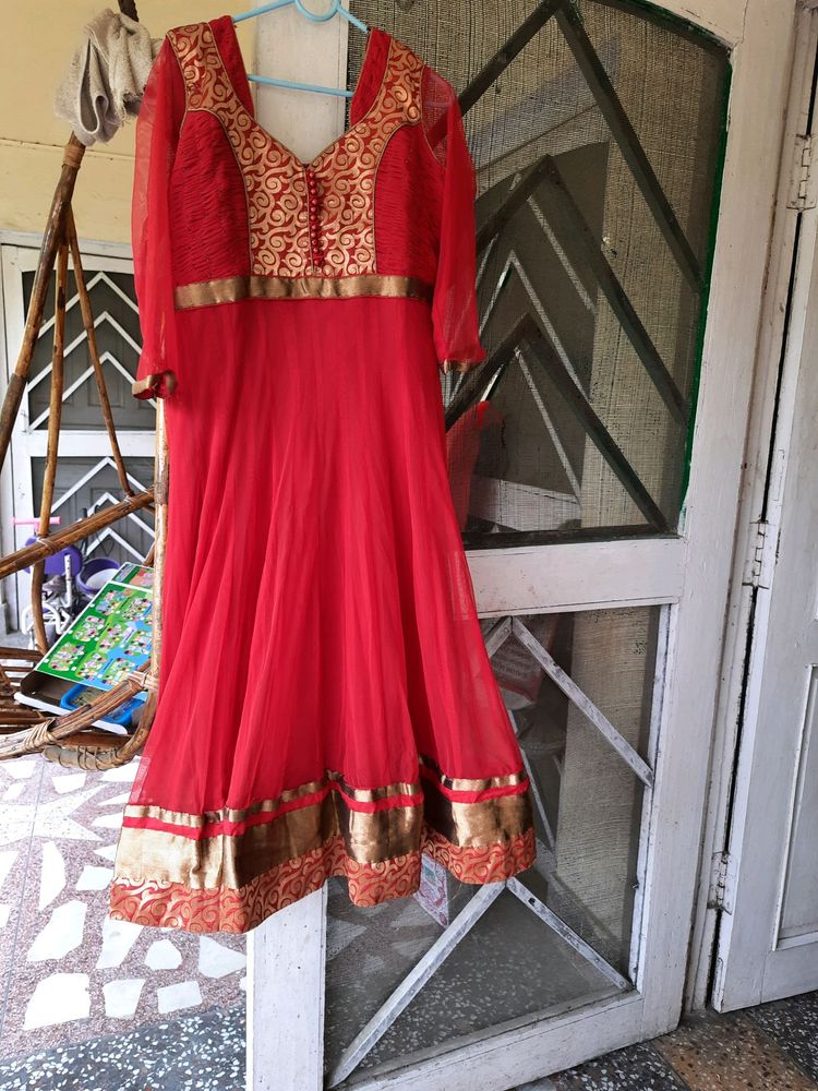 price drop suit beutifull, net anarkali suit,heavy work ,party wear soft comfortable fabric kurta perfect size in l size girl