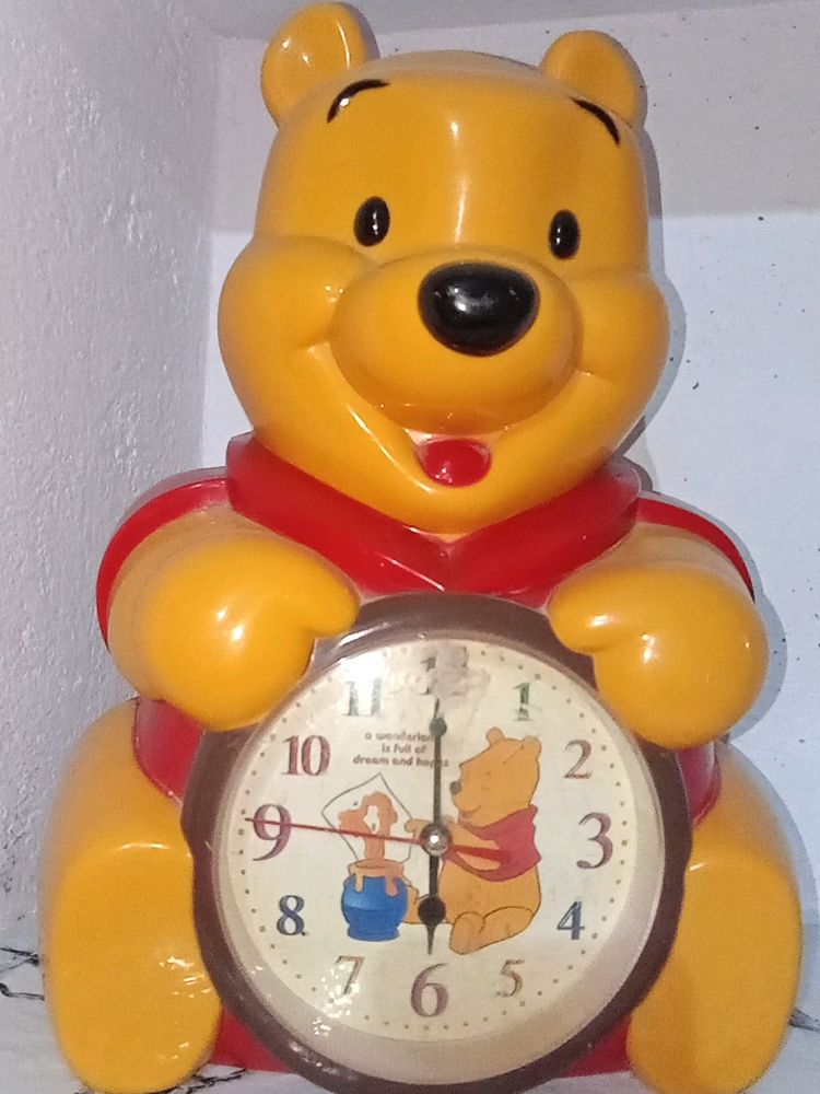 Kids Room Watch