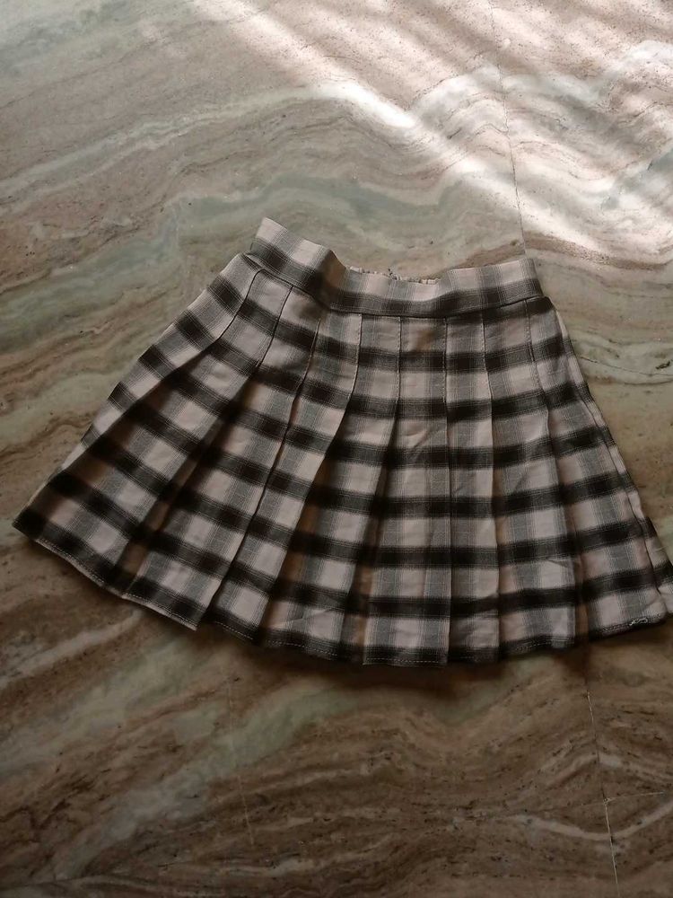 Checkered Pleated Mini Skirt