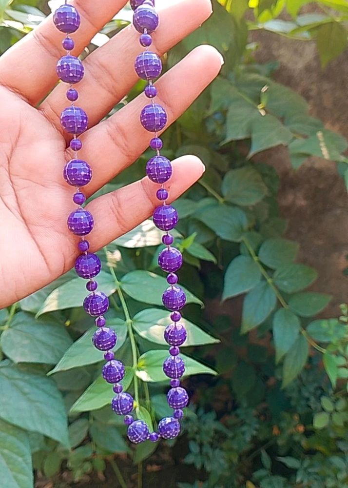 Stylish Blue Necklace.