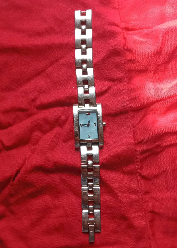 OG TOMMY HILFIGER Women's Wrist Watch