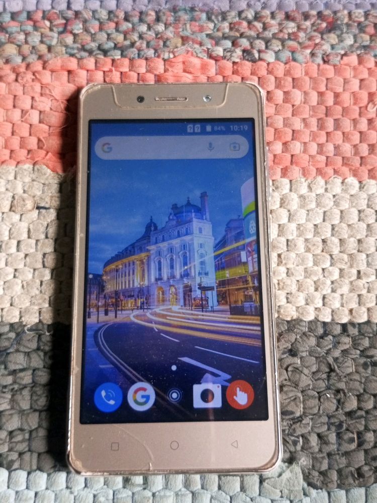 itel 4g Smartphone