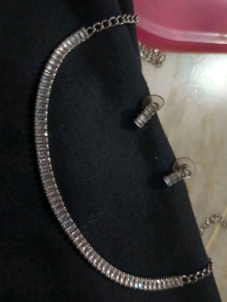 Diamond Chocor Necklace