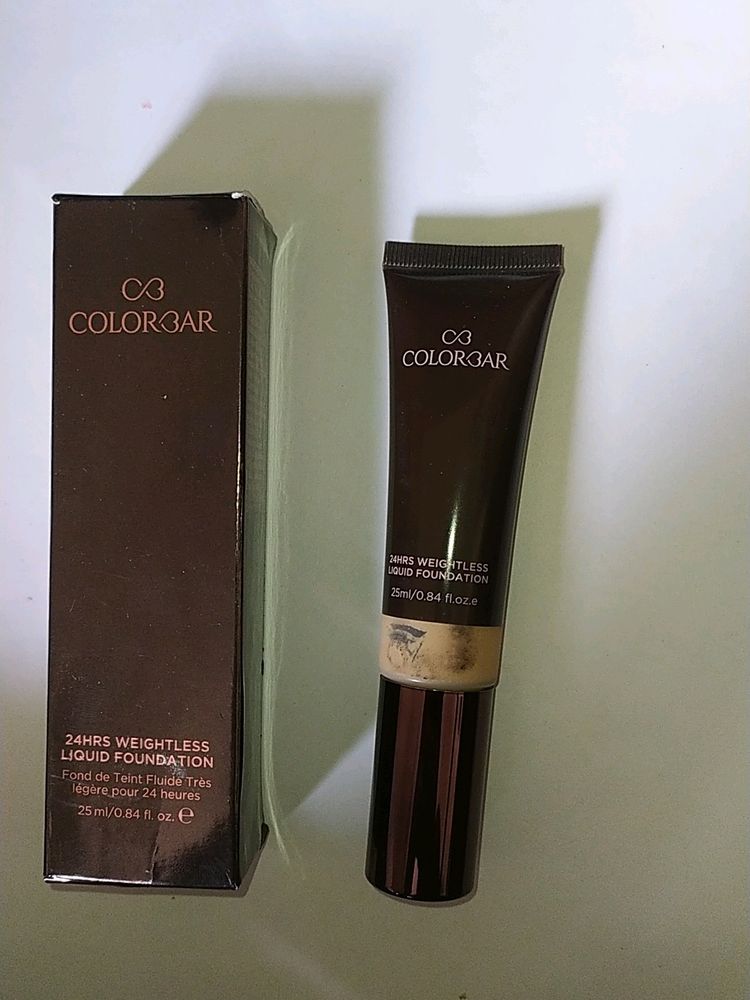 Colorbar 24hrs Weightless Liquid Foundation