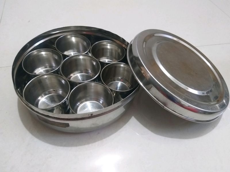 masala dabba, spice box