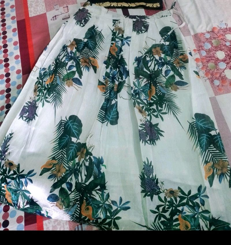 only ghaghra skirt free size