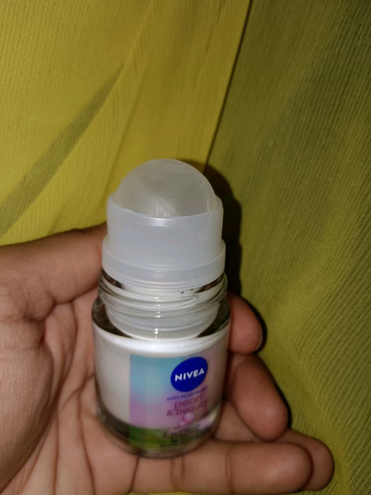 Loot 🔥 Nivea Deodrant & Roll On