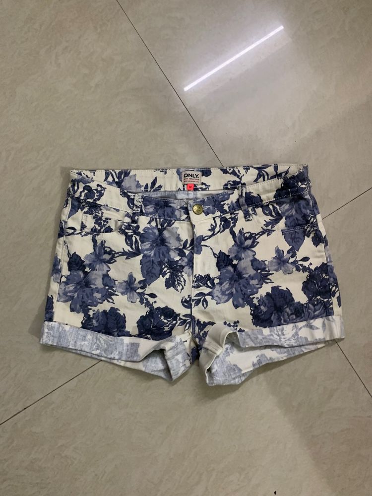 ONLY DENIM PRINTED SHORTS