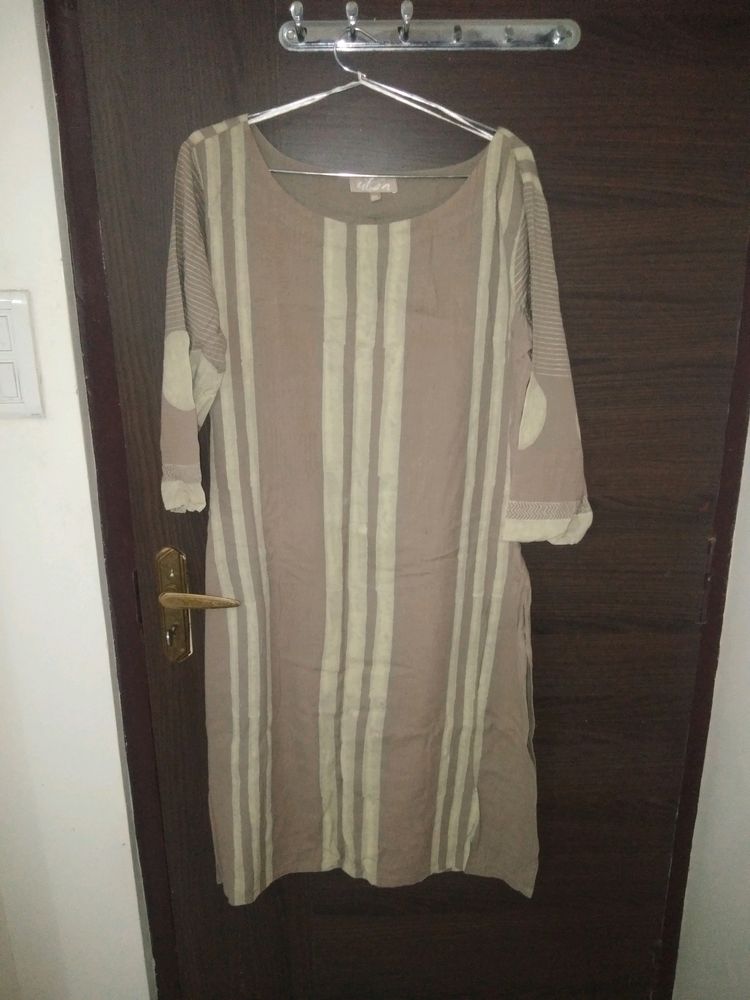 Beautiful Light Brown Kurta With No Falls