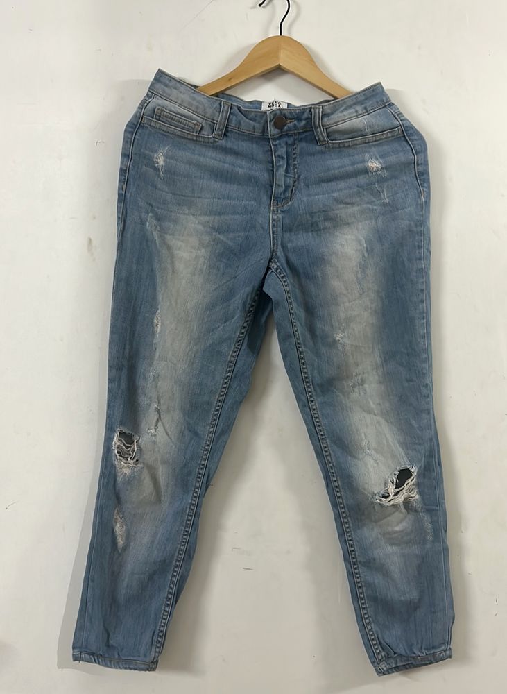 Rug And Rough Style Jeans For Women’s