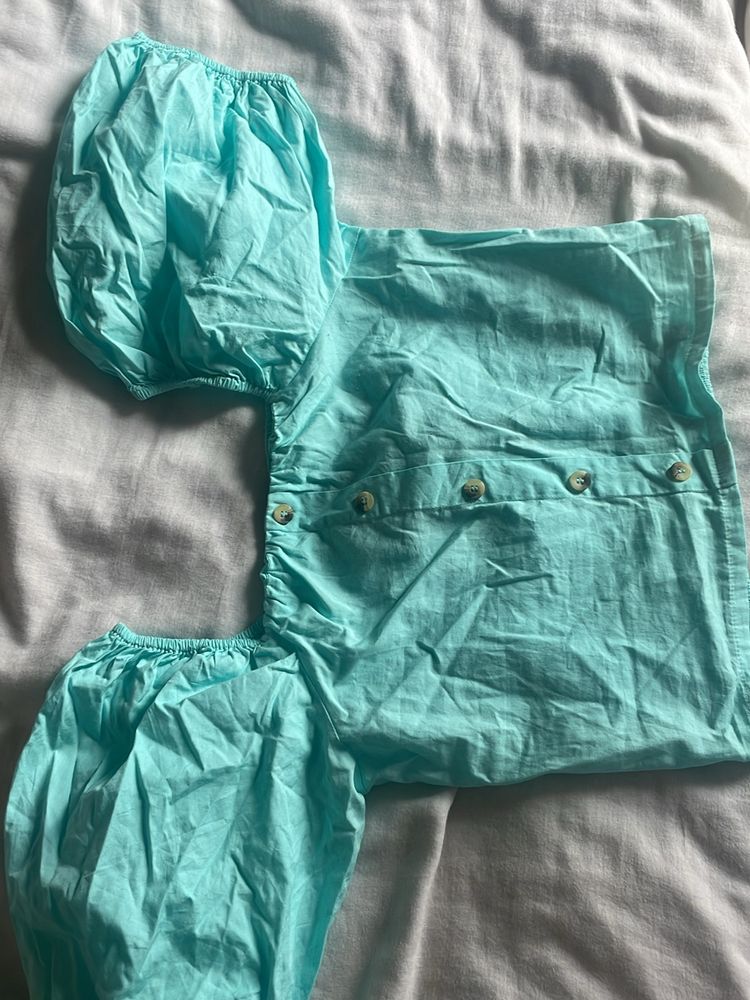 Light Blue Crop Top, With Tag Unused Size M