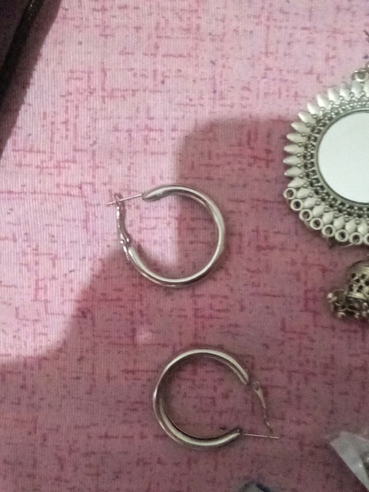 I  m Selling These 3 Combo Earings