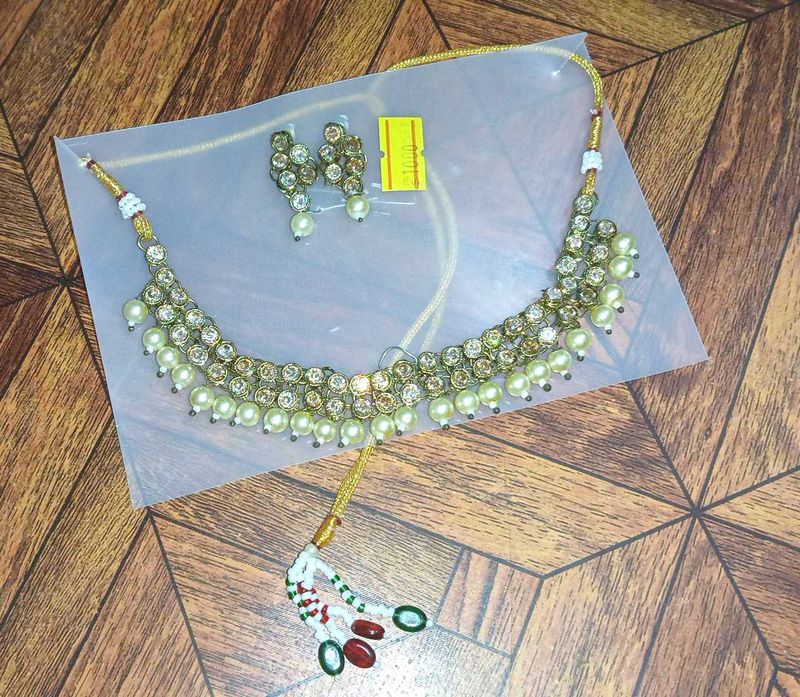 Pearl Necklace Set