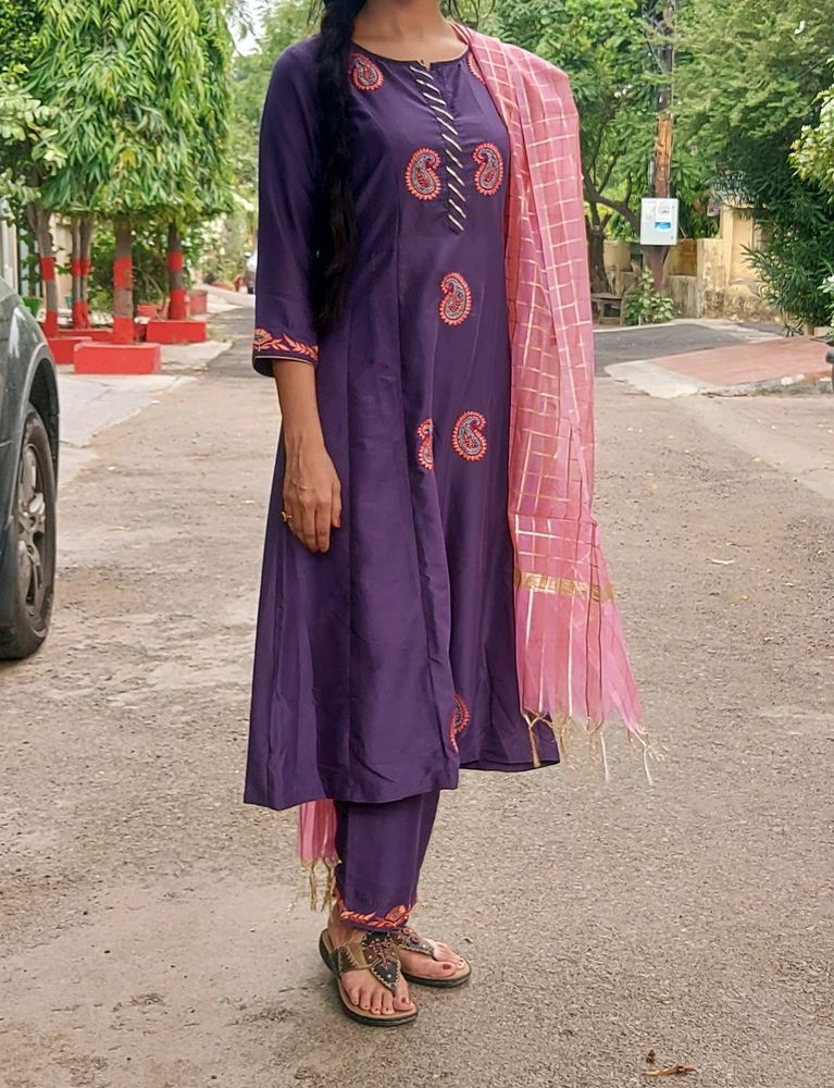 Embroidered Purple Kurta Set