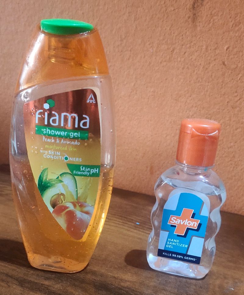 Fiama Shower Gel With Savlon Hand Sanitizer