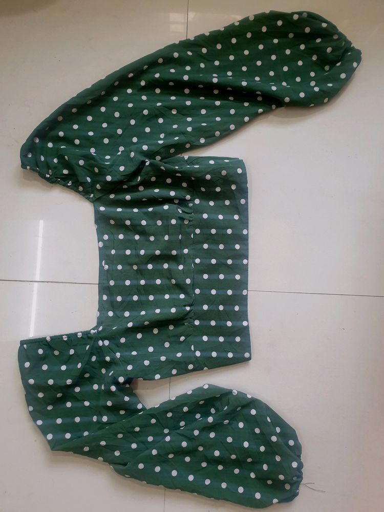 Green Polka Dot Puff Sleeves Full Top