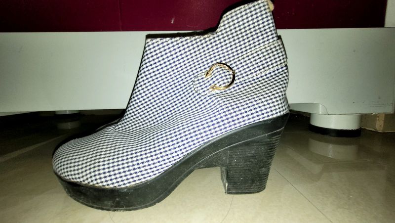 Bata Black And White Checked Boot With Heels