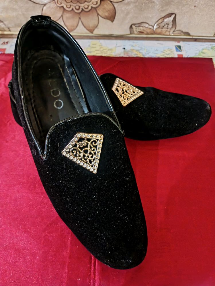 Black Velvet Loffer Shoe