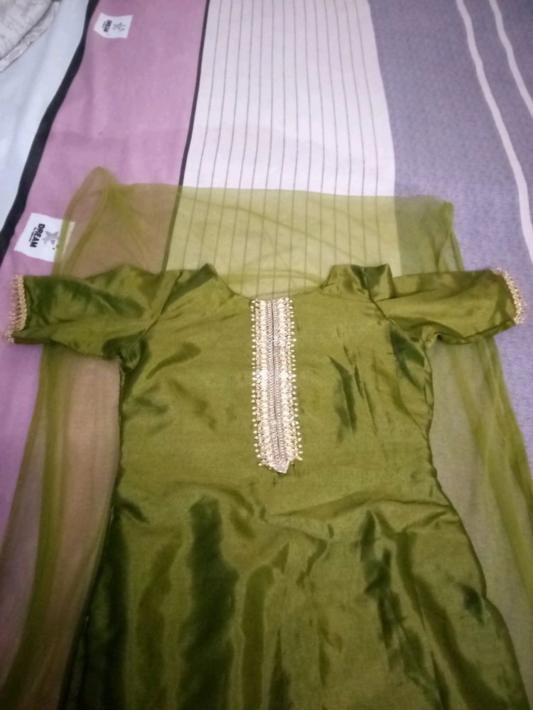 Pant Suit With Dupatta