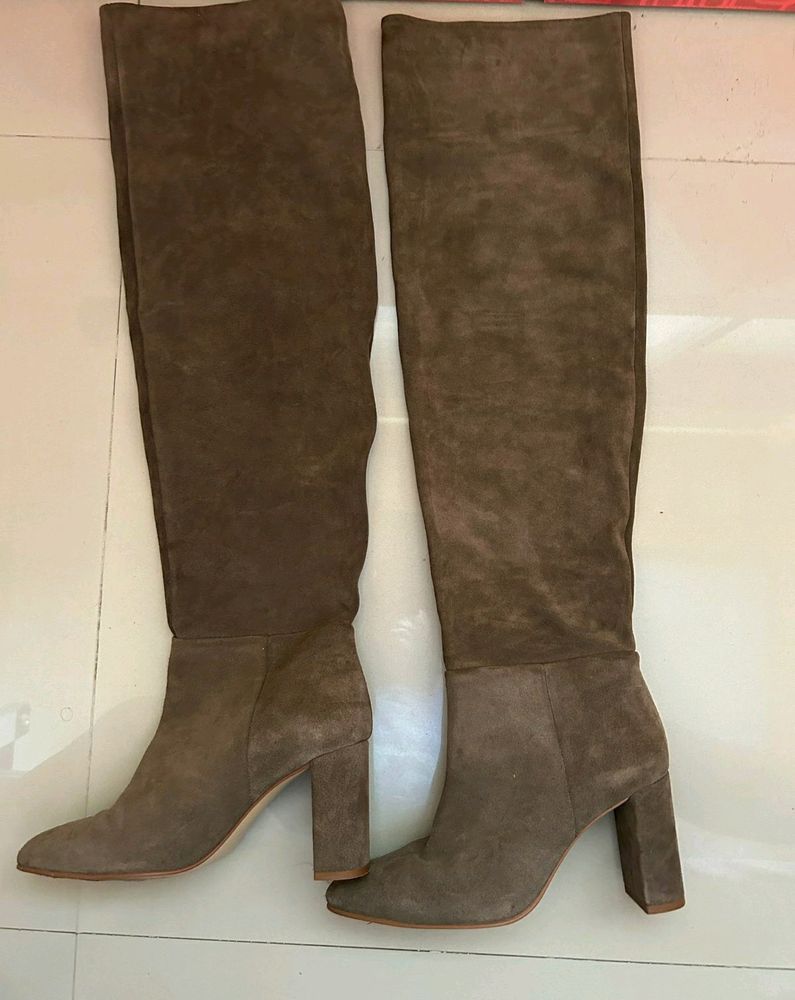 ZARA Brown Suede Boots ❗FIXED PRICE ❗