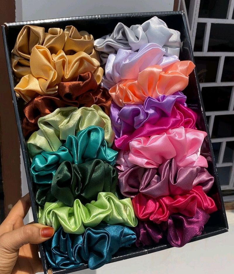 17 Satin Scrunchies