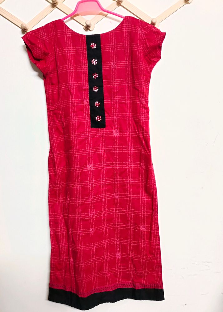 Red Women's Kurti