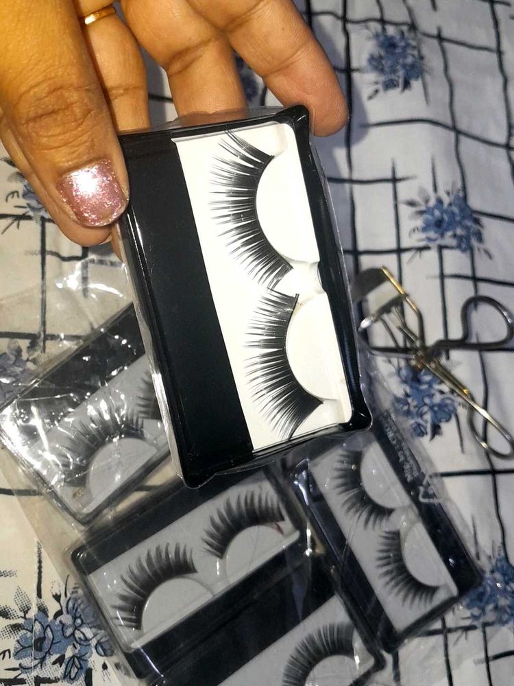 5 Eyelashes With Free Tools