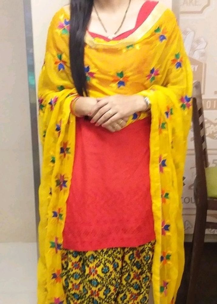 Fulkari Dupatta