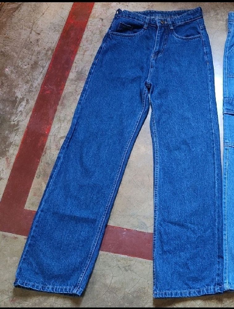 Women Straight Fit Jeans