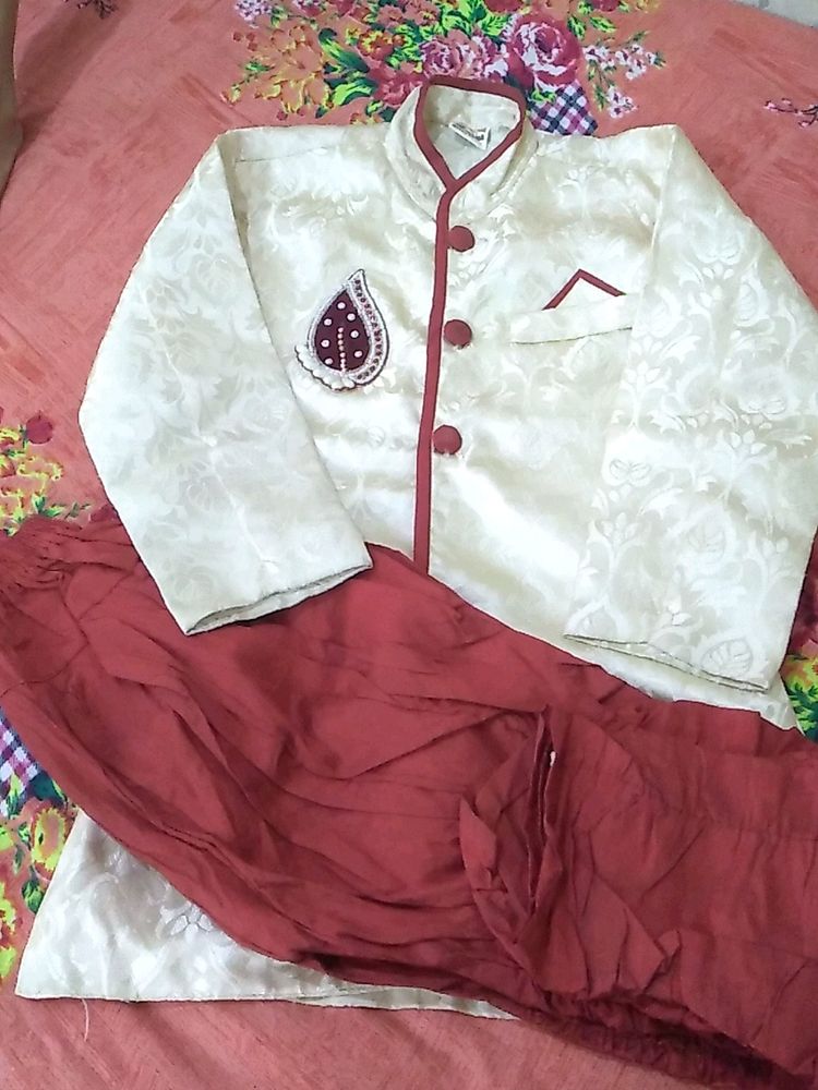 Boys Sherwani For Occassions.