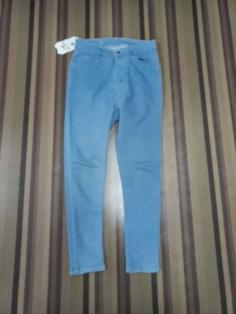 DG-104 Size-28 Slim Jeans