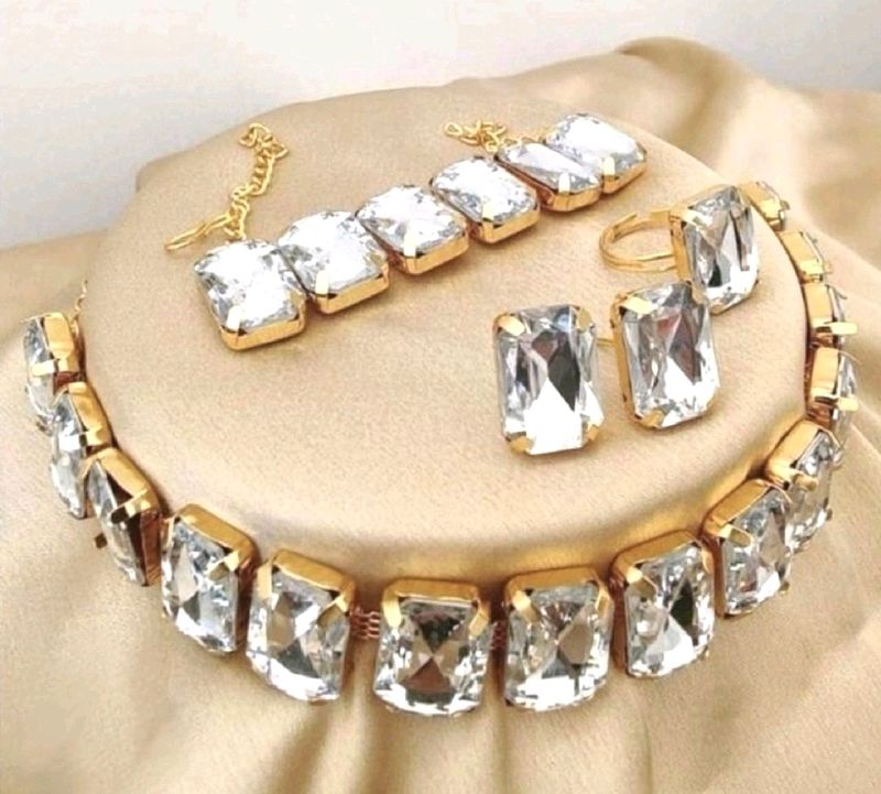 (Diwali Sale 🪔) White Gold Plated Jewellery Set