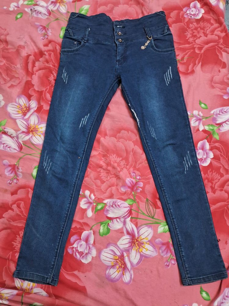 Beautiful Jean's For Girls And Women's..