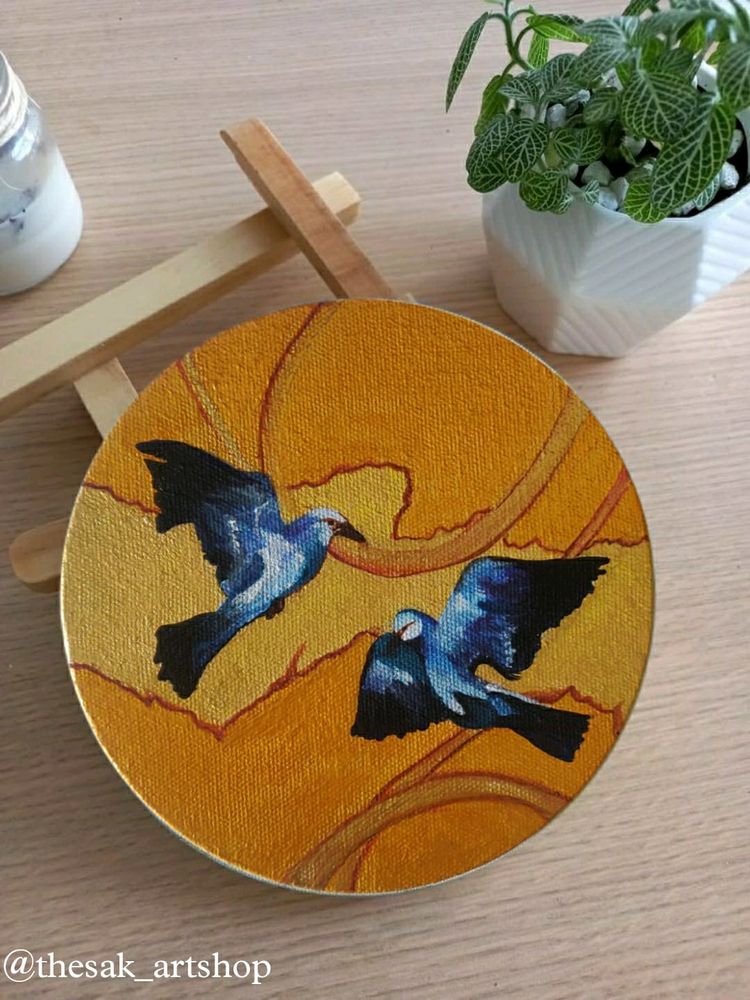 Cute Round Canvas Painting