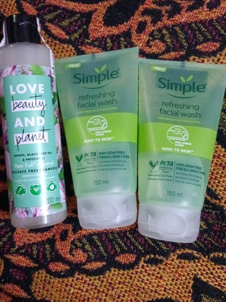 Combo Of Face Wash And Shampoo