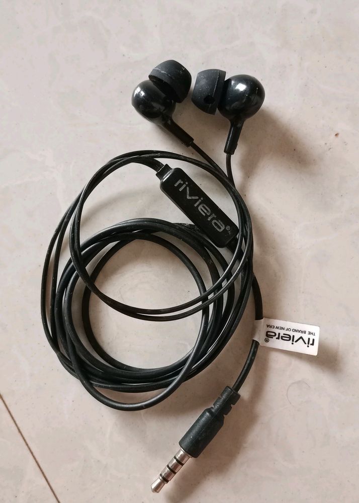 Earphones