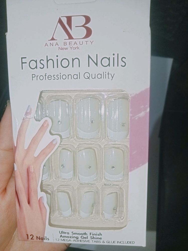 Artificial Fashion Nails Professional Quality