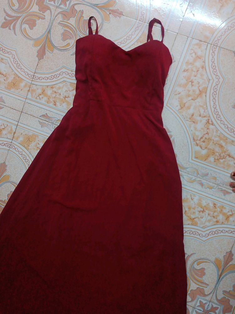 I'm Selling A Stunning Red Party Dress