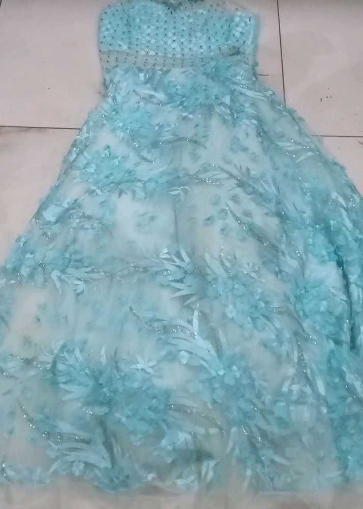 Gown Blue In New Condition