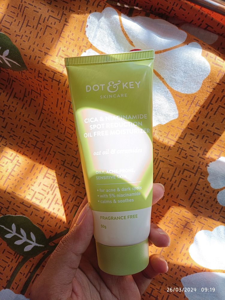 Dot And Key Cica Niacinamide Moisturizer