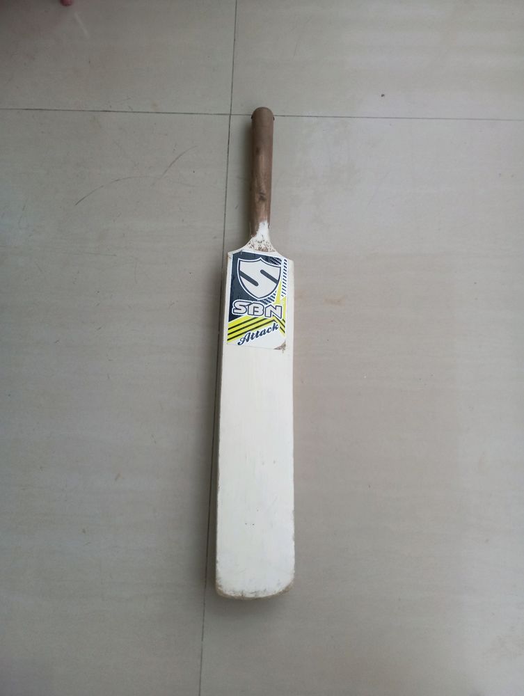 Wooden Cricket Bat For Boys