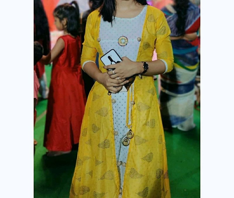 Beautiful Yellow shrug with white kurta | M