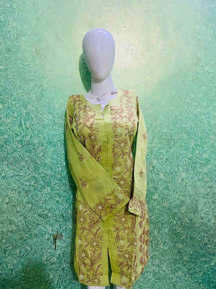 Lakhnavi Kurta