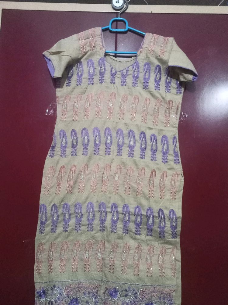 Cream Kurti With Embroidery