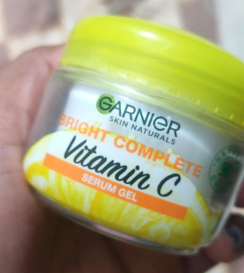 Garnier Bright Complete Serum Gel