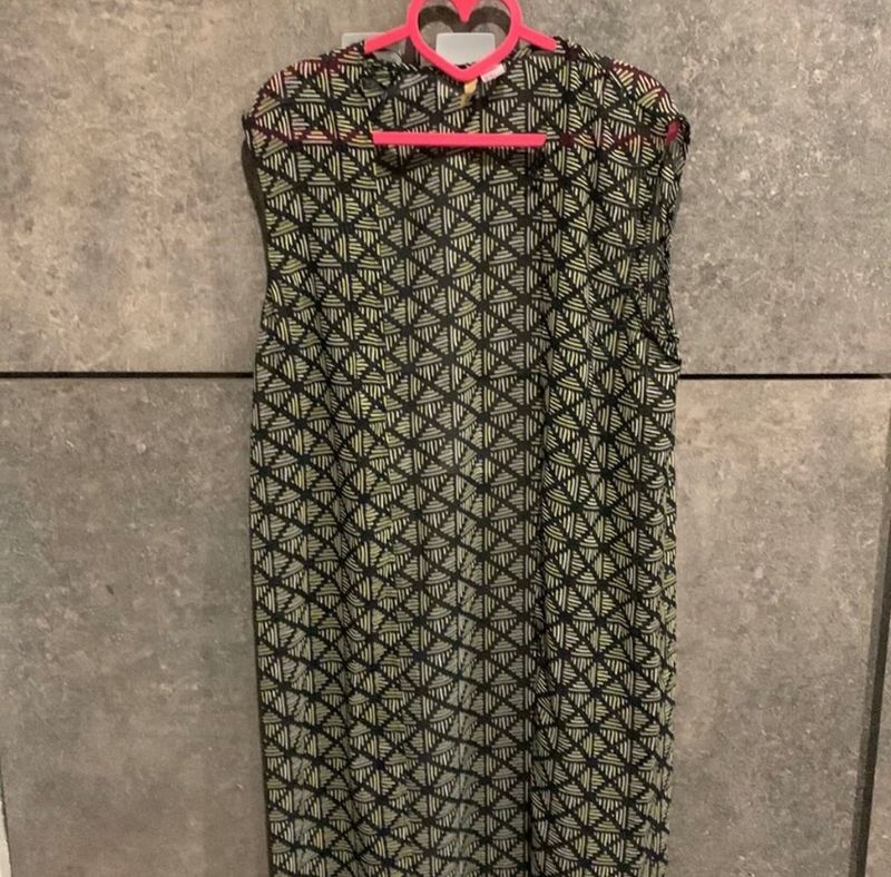 H&M long Shrug Size XS