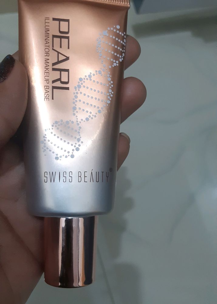 Swiss Beauty Pearl Illuminating Strobe cream